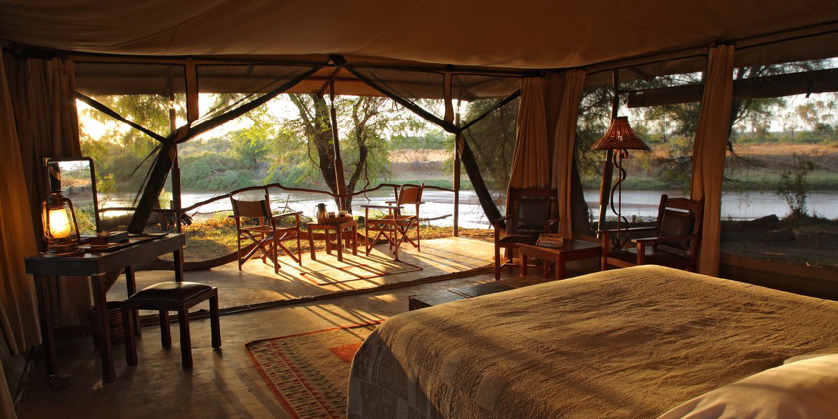Larsens Camp Samburu  am Fluss